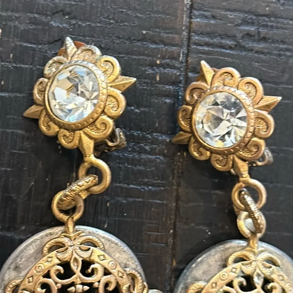 Vintage Victorian Stone Clip On Drop Dangle Earrings​​​
